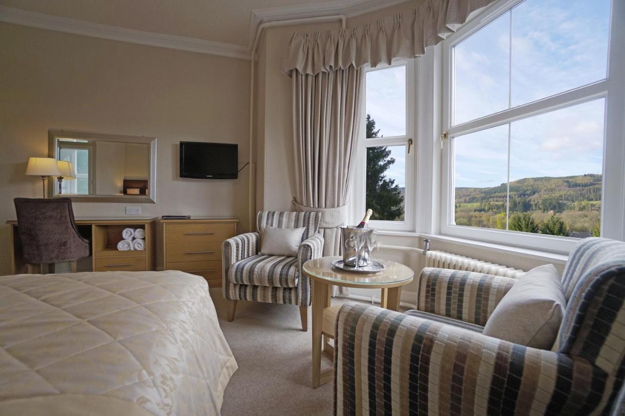 Tigh Na Cloich Hotel Pitlochry Exterior photo