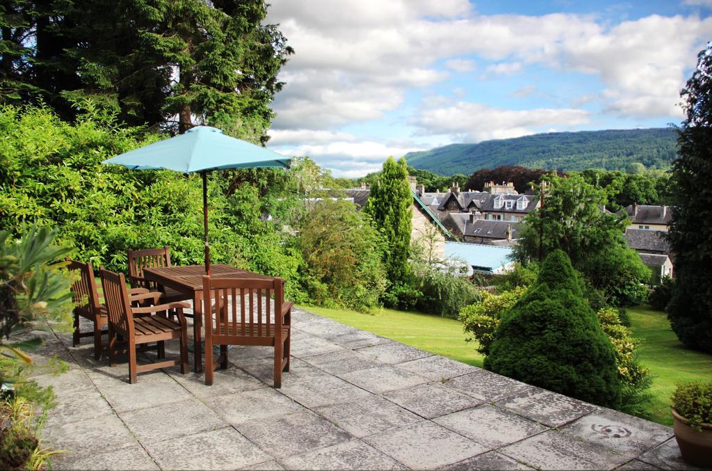 Tigh Na Cloich Hotel Pitlochry Exterior photo